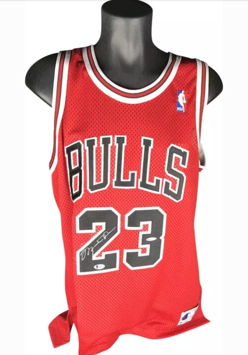 Michael Jordan Signed Bulls Jersey