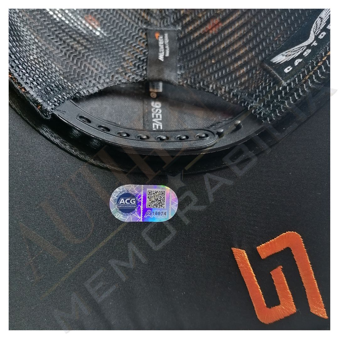 Lando Norris signed Lando signed